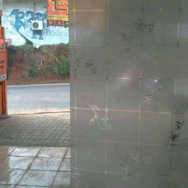 Sticker kaca sunblast motif bunga kecil kotak