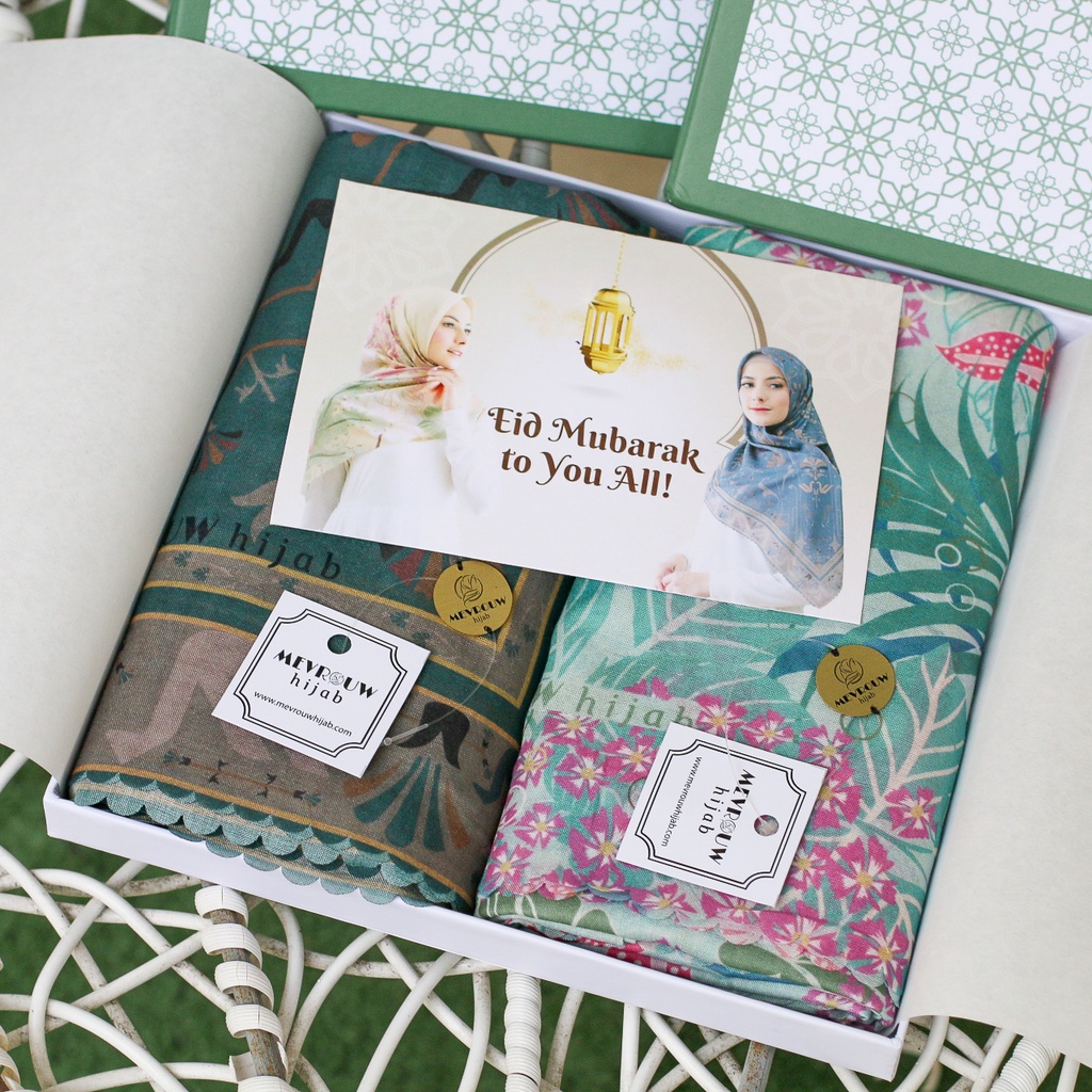 

Kotak Hampers Lebaran dan Paperbag | Free Kartu Ucapan
