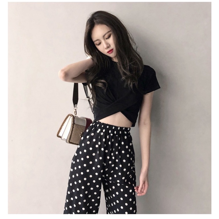 #Sisjuly# Kecil Tinggi Desain Sederhana Lengan PendekTT-shirt Wanita Pendek Ketat Jazz Dance Pusar Internet Ho