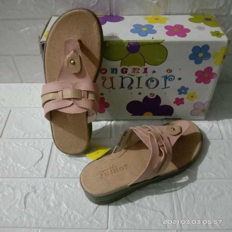 SANDAL YONGKI JUNIOR