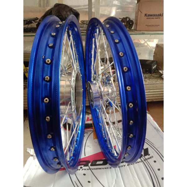 VELG JARI JARI VARIO 125 VARIO 150 RING UK 14/140/160