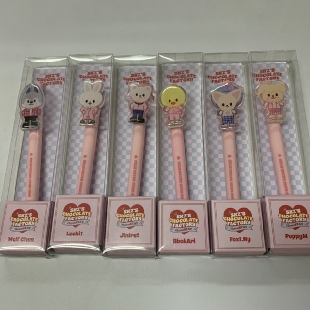 md merch skz’s chocolate factory stray kids #lovestay gel pen wolfchan leebit jiniret bbokari puppym