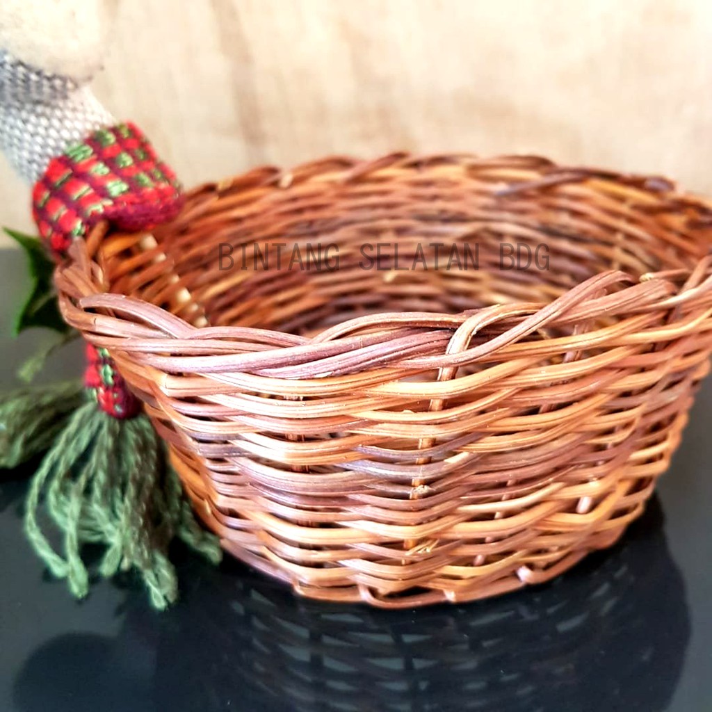 CHRISTMAS DECORATION RUDOLPH BASKET DEER