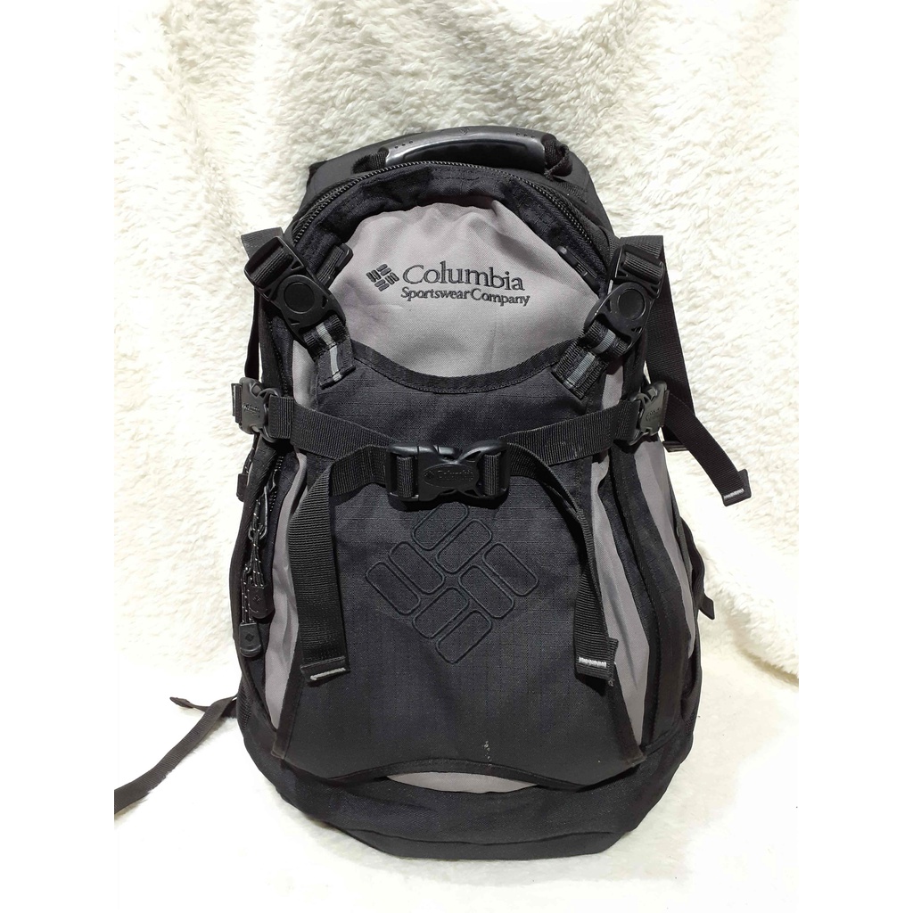 Tas Second / Preloved / COLUMBIA 30L Back Pack / Body Pack / Day Pack / Tas Ransel / Abu Hitam
