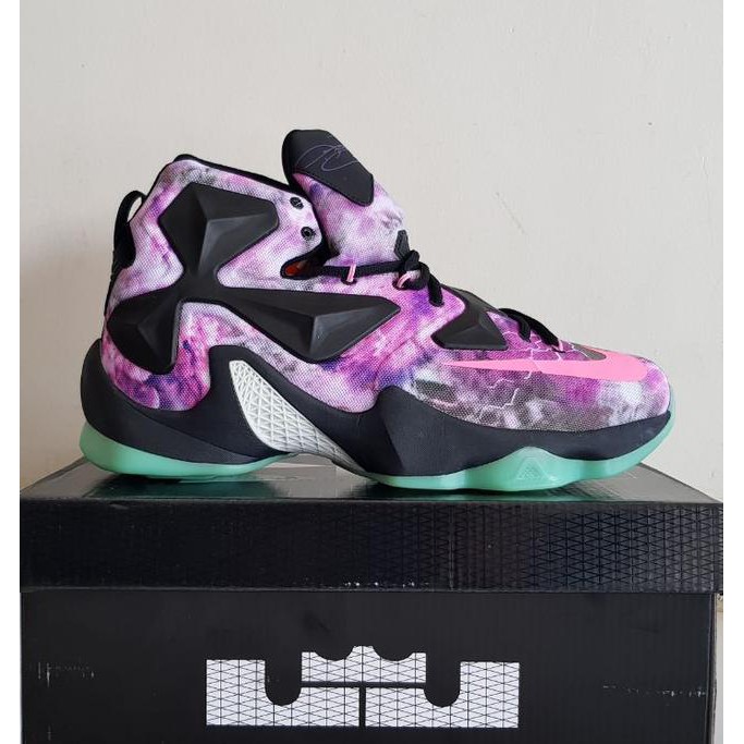 jordan lebron 13