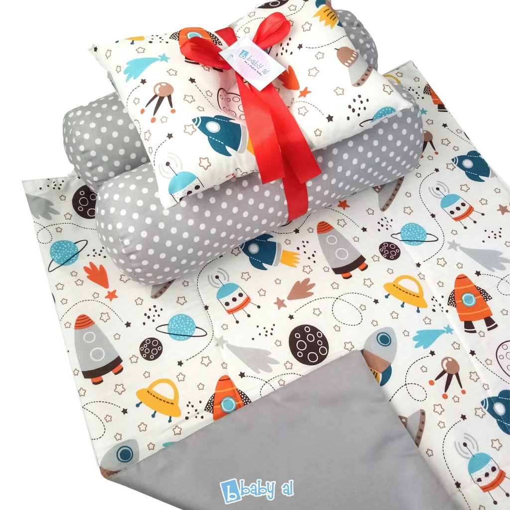 Bantal Set Bayi - Bantal Peang, 2 Guling dan Alas Perlak