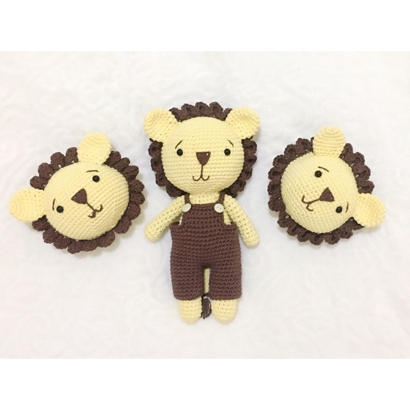 Lion boneka rajut
