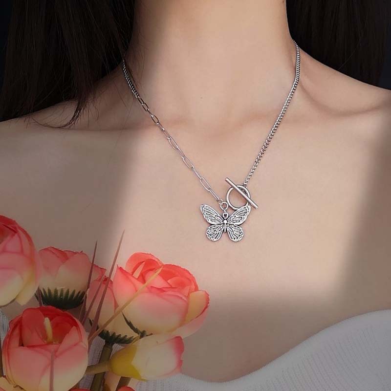 BUTTERFLY Kalung Rantai Liontin Kupu-Kupu Bahan Titanium Steel Gaya Vintage Untuk Wanita