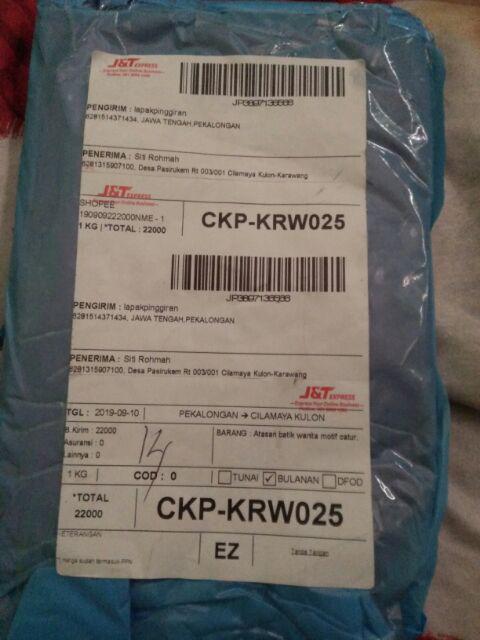 Atasan Batik Wanita Motif Catur