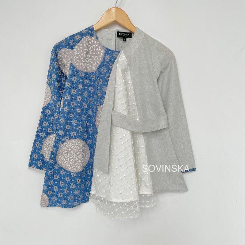 Atasan Batik Kombinasi M 33 Biru Abu Baju Kerja wanita batik modern Baju kerja by Sovinska