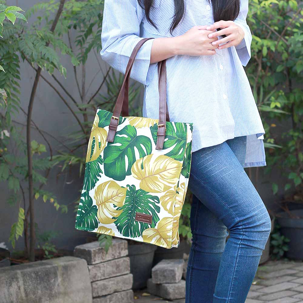 Tas Totebag Cewe Wanita Selempang Brand Totemi Motif Lokal Premium TTM 033