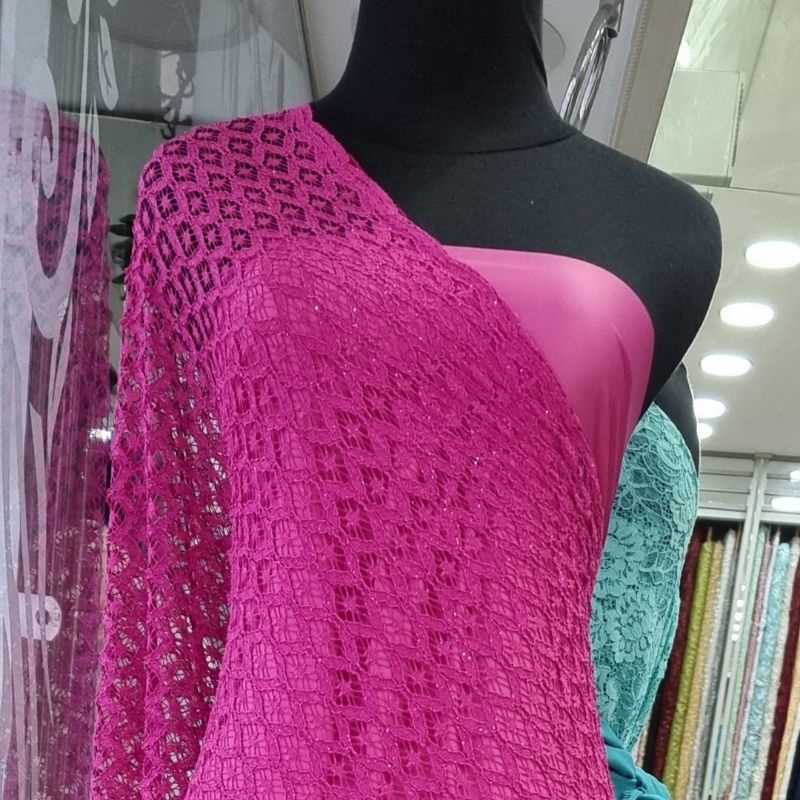 kain broklat glitter cantik