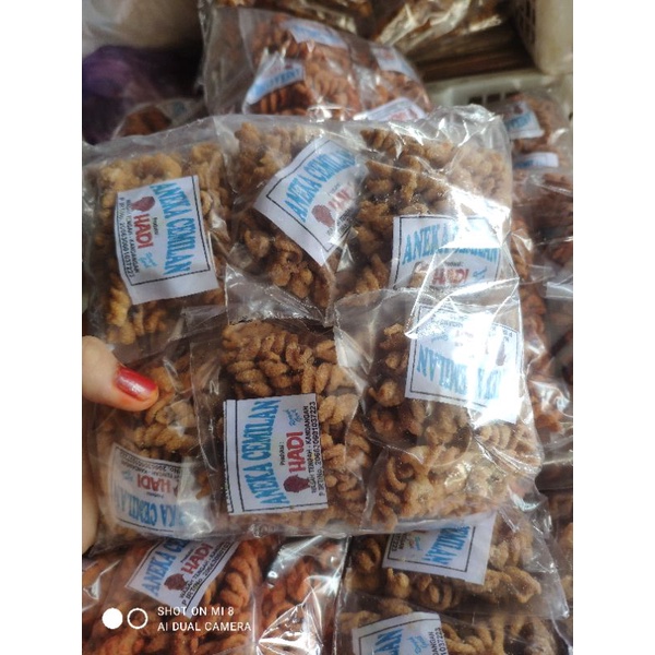 

Hadi Makroni Spiral Asin,,, Renyah + Tahan Lama.. isi 10pcs