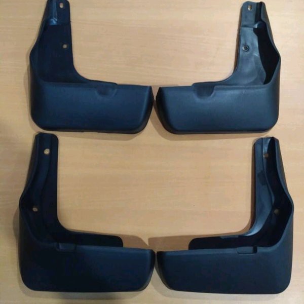 Mud guard Avanza Veloz berkualitas