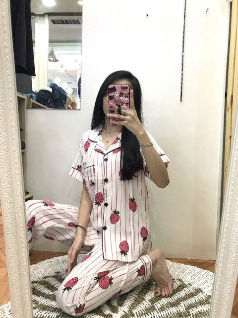 Piyama PP satin stripe strawberry.pajamas/homewear/sleepwear panjang salur motif strawberry kekinian