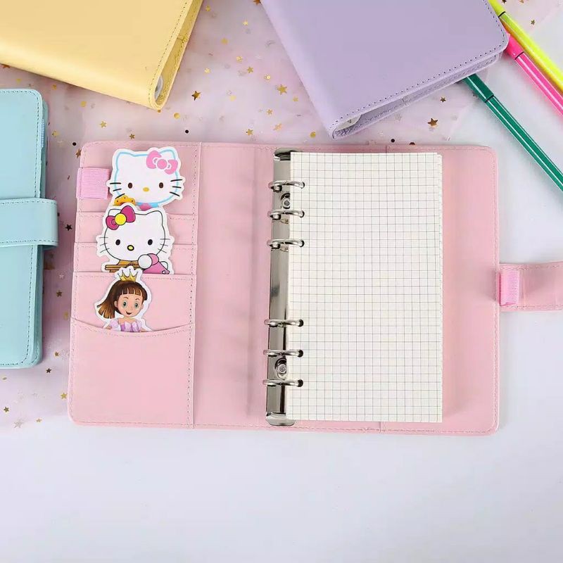 

Binder Macaron 6 Ring A6 Cover Saja Polos Kulit Sintetis
