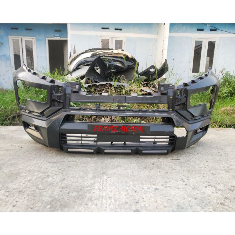 Bumper bemper depan XPANDER CROSS 2021 2022