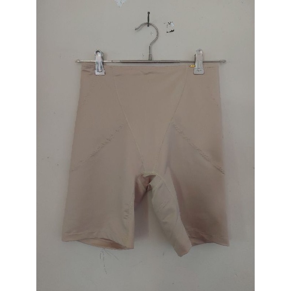 Celana Korset Cakep Brand WACOAL