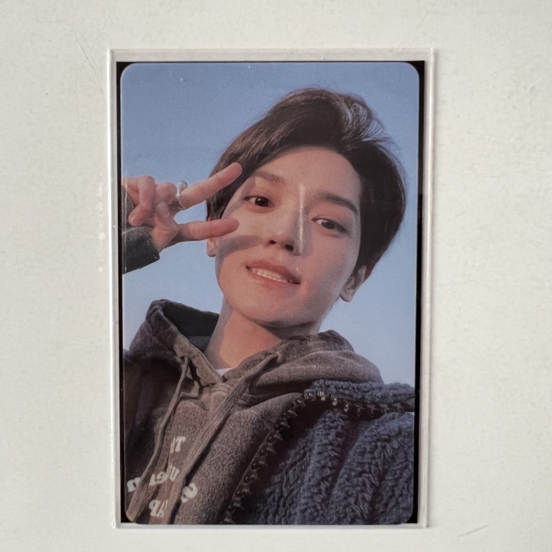 BOOKED Lucky Draw Universe Taeyong Photocard