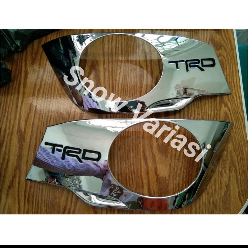 Cover Fog Lamp Grand Fortuner TRD Chrome