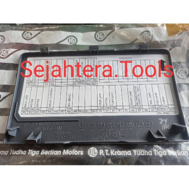 Tutup plastik sikring sekring dasbord coltdisel ps110 ps125 canter ori ORISINIL original asli ktb