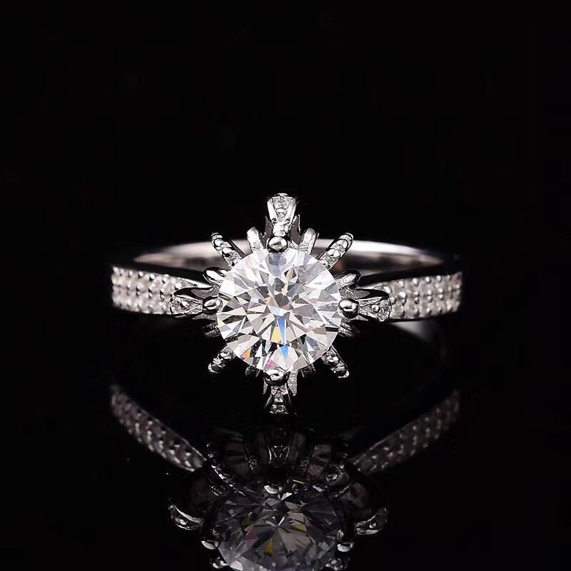 Fashion Fountain Ring Diamond Open Ring