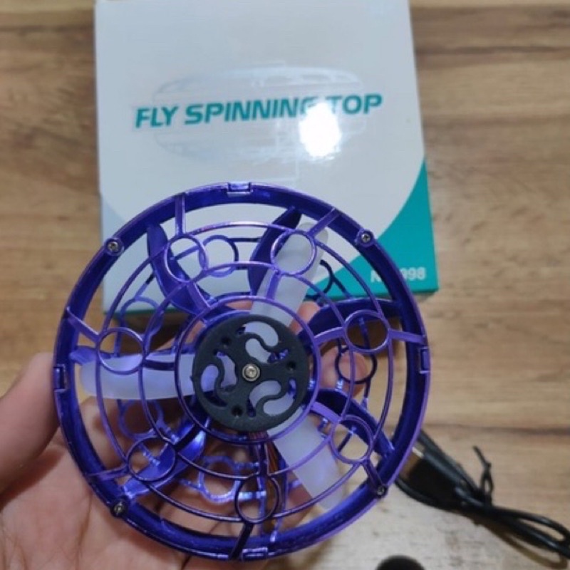 Flynova spinning top Alike mini fidget spinner fly spinning gangsing terbang mainan ufo terbang