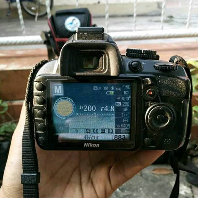 NIKON D3100