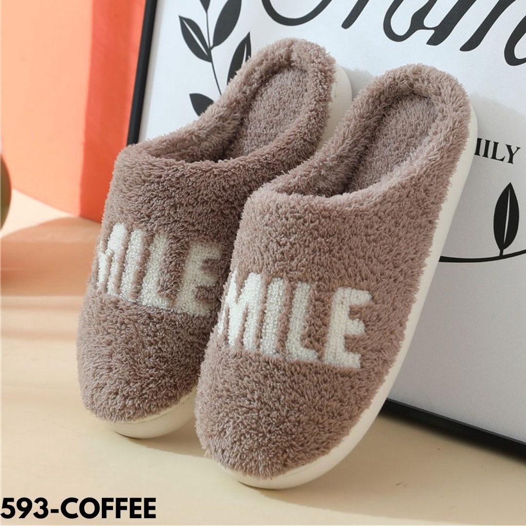 SANDAL SELOP WANITA PRIA MOTIF SMILE KEKINIAN HANGAT ADEM BAHAN OUTSOLE BULU-BULU IMPORT 593