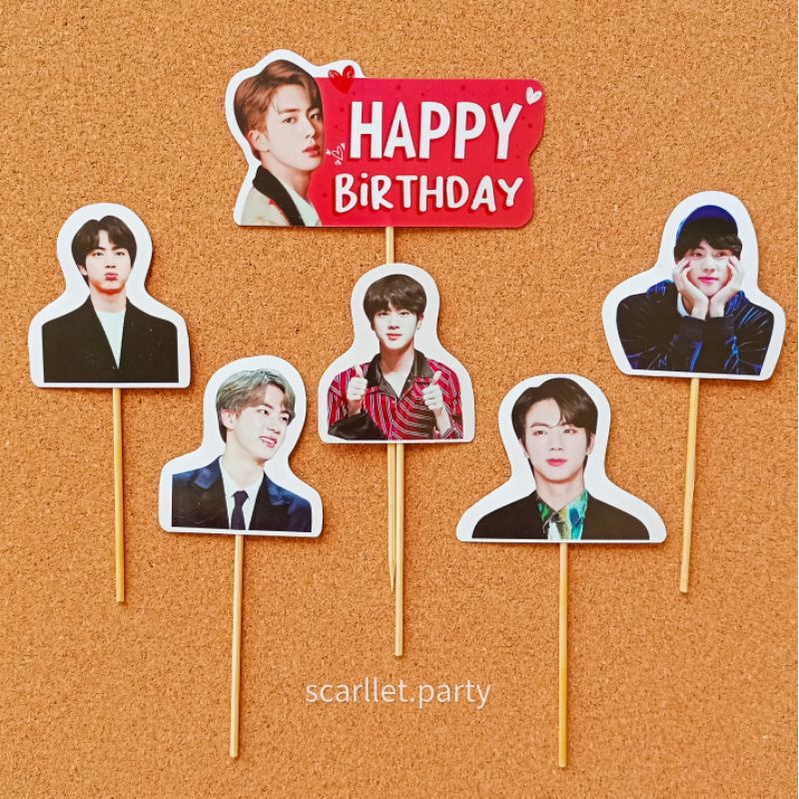 

TOPPER KUE JIN BTS HAPPY BIRTHDAY ULANG TAHUN ULTAH DEKORASI KUE TART HIASAN KUE TUSUKAN DEKOR BANNER DINDING BENDERA GAMBAR