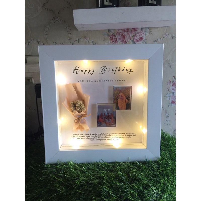 Figura 3D / Pop Up frame 3D / hadiah pernikahan / kado wisuda / scrapbook mahar in frame uk 20 x 30