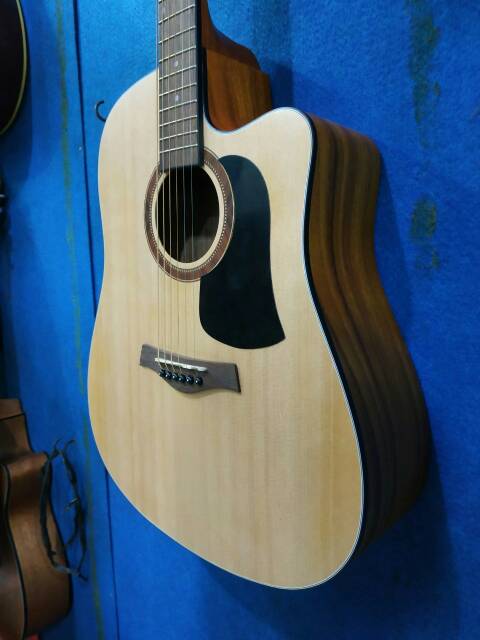 Gitar Akustik Camwood Original Murah Solid Pickguard Tipe  IWC 243 NSK NAK Jakarta