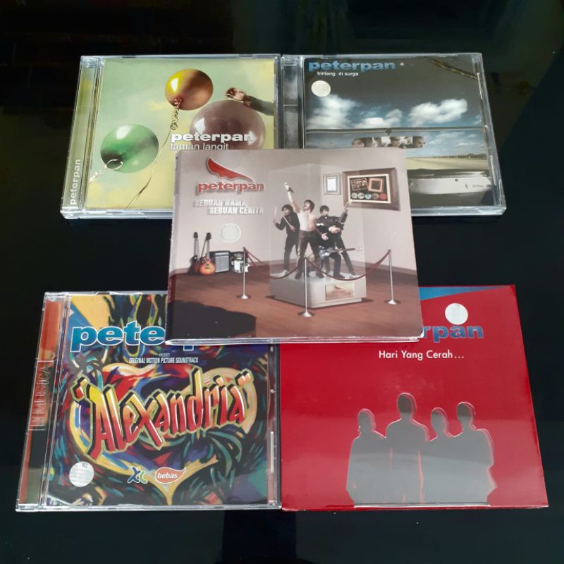 CD PETERPAN - Sepaket - Taman Langit Bintang Di Surga Ost. Alexandria Hari Yang Cerah Sebuah Nama Se