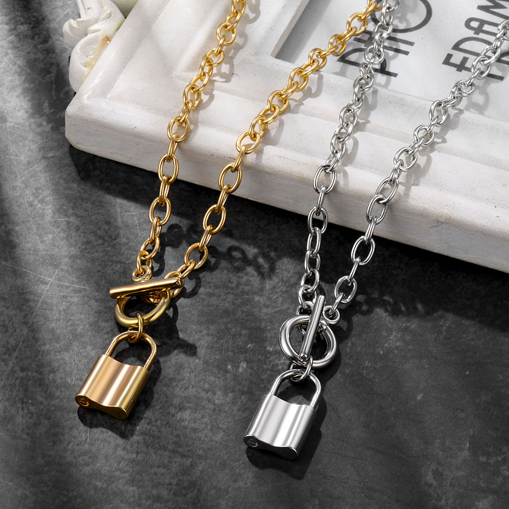 Kalung Choker Rantai Multi Layer Dengan Liontin Gembok Tebal Untuk Wanita