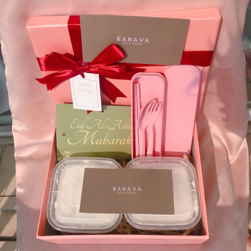 

RANAVA X MOI FOODIE HAMPERS | HAMPERS DESERT BOX TANGERANG