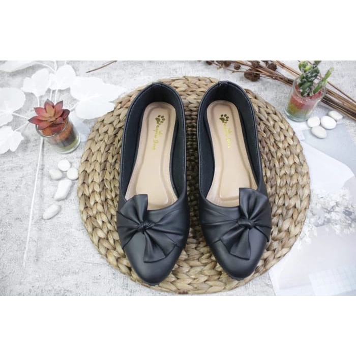 SEPATU BIG SIZE JUMBO WANITA AZALEA BLACK