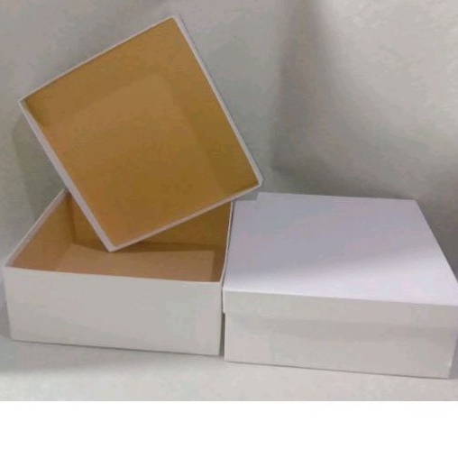 

Gift Box Kotak Kado 28x28T10/Kotak Kado/Kotak Hadiah