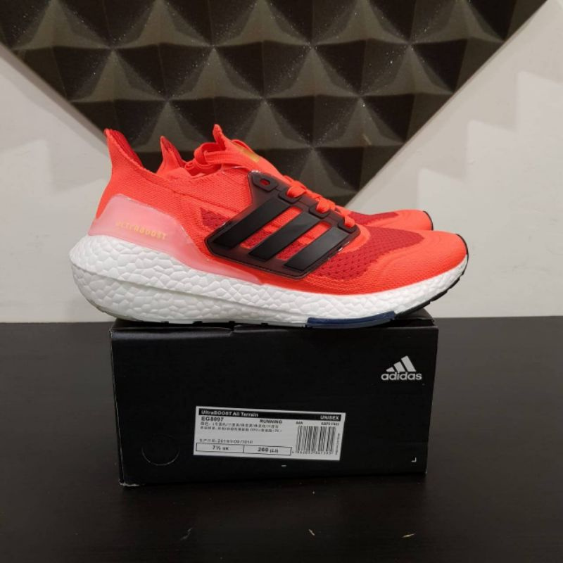 Sepatu Sneakers Adidas UltraBoost 2021 Orange