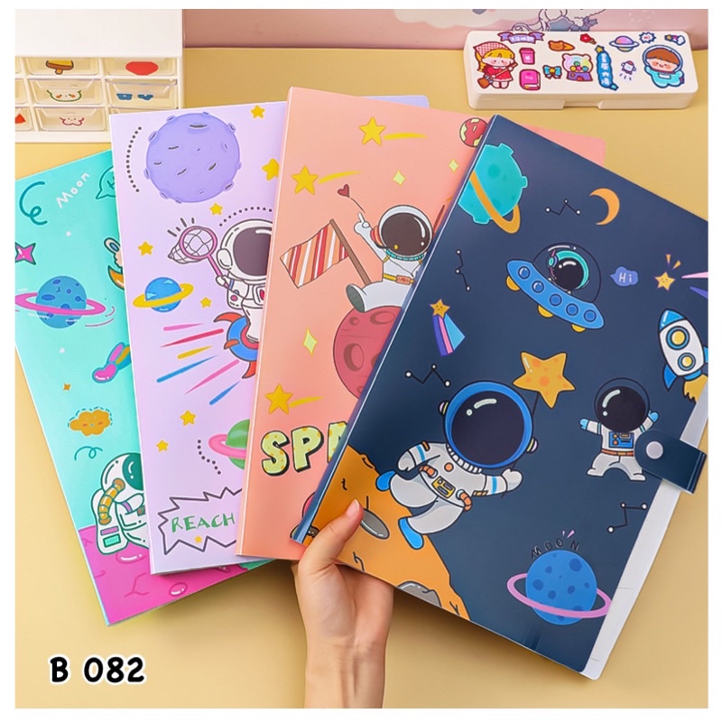 

B 082 | FILE FOLDER 6 SLIDE MOTIF ASTRONOT | DOCUMEN BAG 6 POCKET | MAP FILE ROKET
