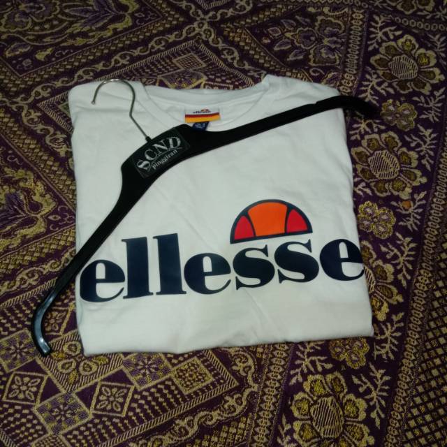 Ts ellesse prado
