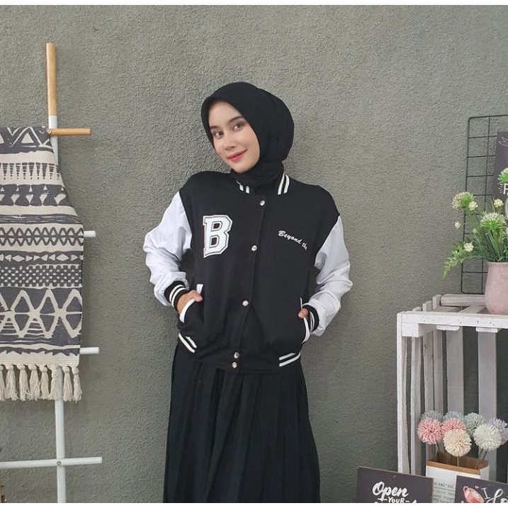 Sweater Wanita Grosir Berkualitas - B Beyond the Baseball