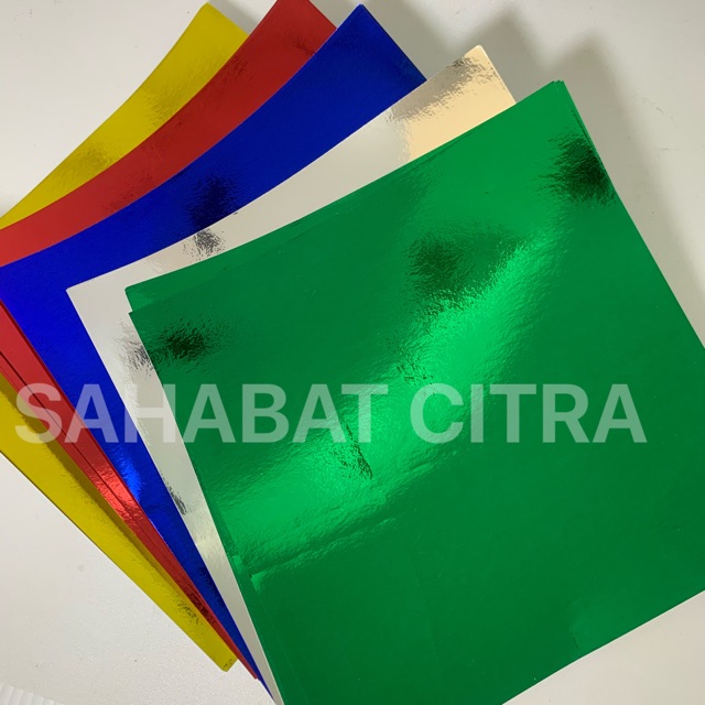 

KERTAS ORIGAMI METALIK 5 WARNA 手工纸