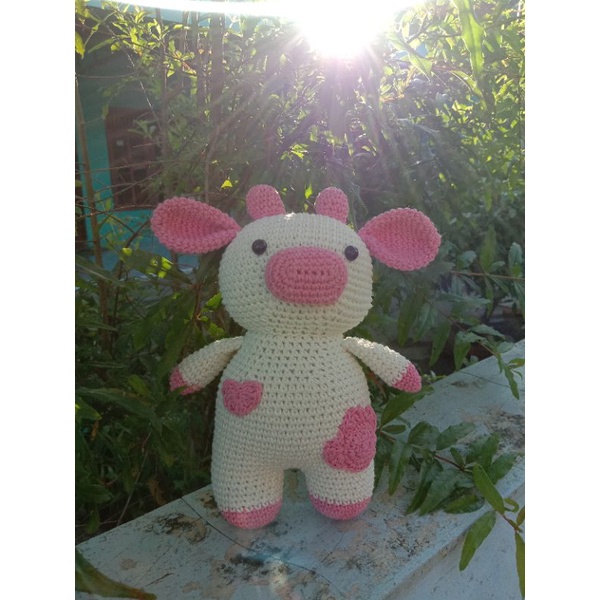 boneka rajut sapi (amigurumi)