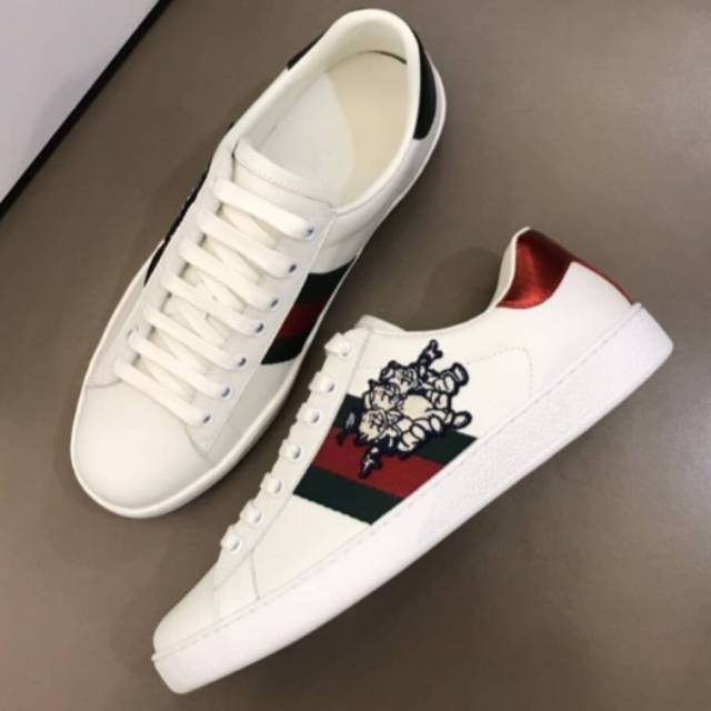 gucci ace pig