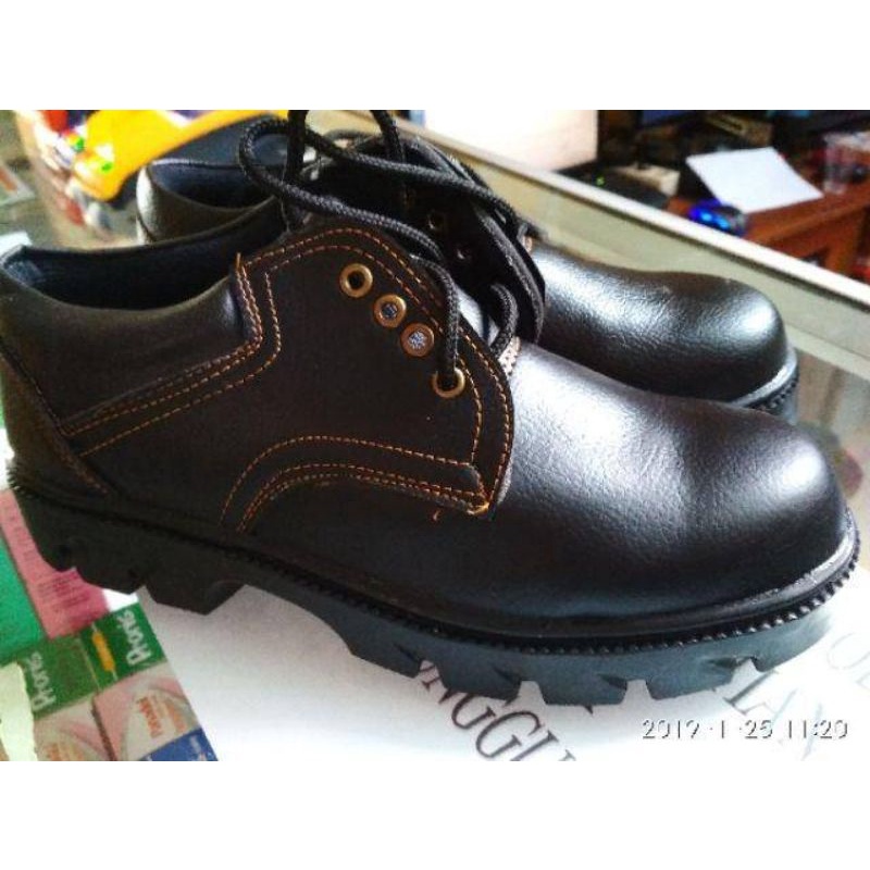 Sepatu Safety Size Ukuran Nomor Besar 44 45 46 47 Model Tali