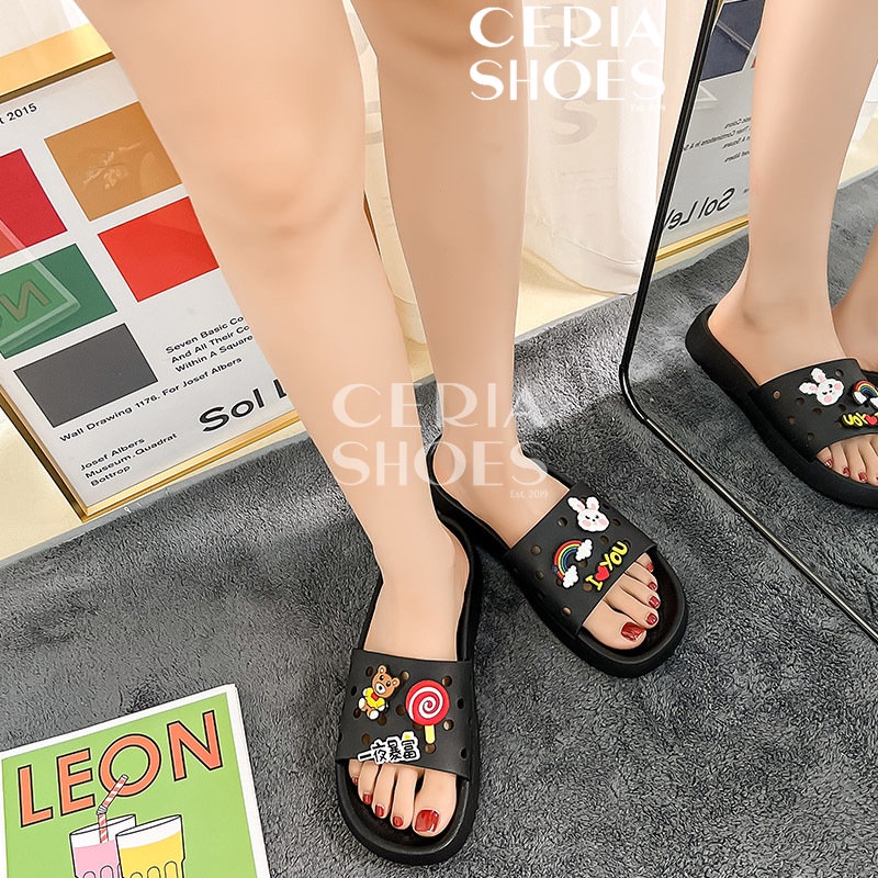 PVC Sandal Slop Wanita Jibbitz Accesoris Bahan Karet Elastis Sol Empuk Non-Slip Rubber Tebal 2207