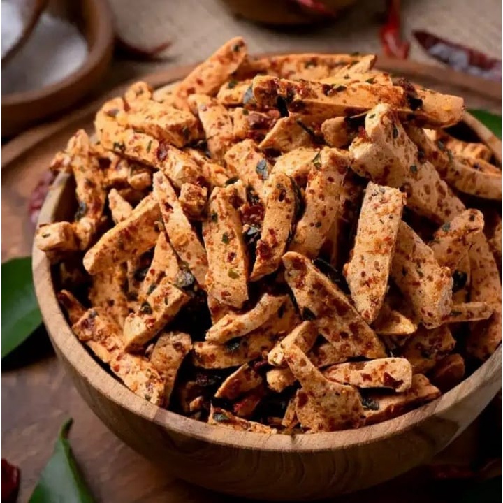 

BASRENG PEDAS BAERENG JELETOT DAUN JERUK CAMILAN PEDAS MAKNYUS 125 GRAM