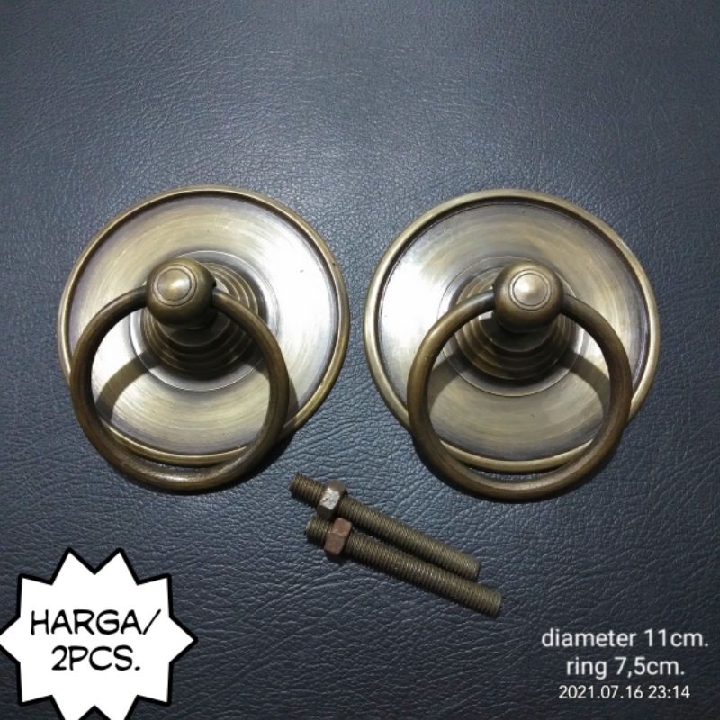 Tarikan pintu rumah gebyok antik diameter 11cm.