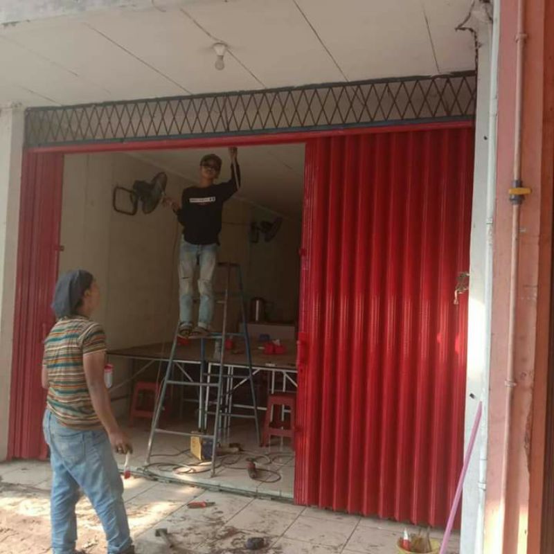 folding gate rolling door