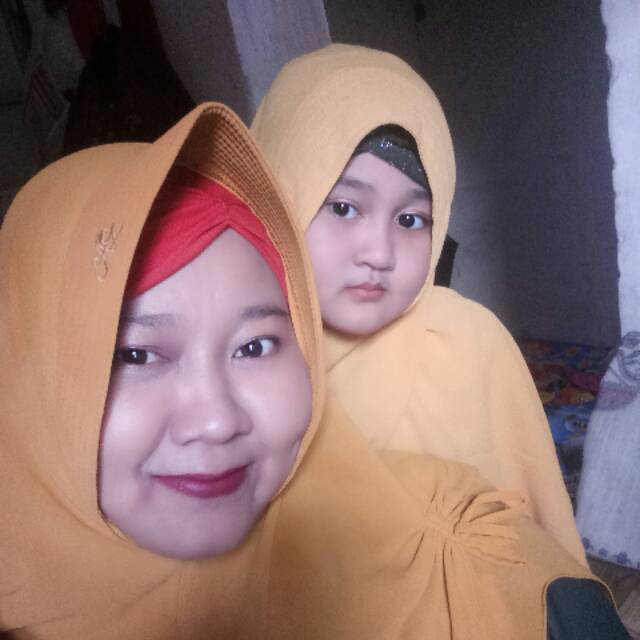 rinahaninditya